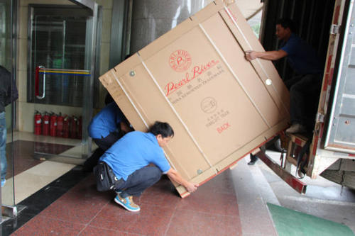 汪场镇钢琴贵重工艺品无忧运